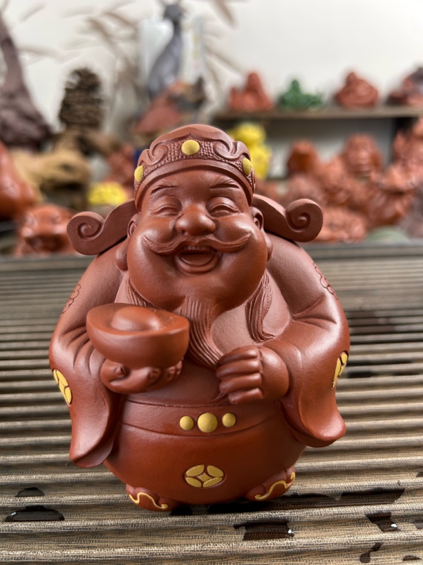 手工猪可爱茶宠招财茶玩精品可养紫砂财神爷摆件陶瓷摆设手把件