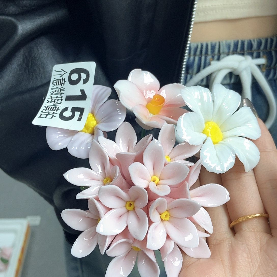 陶瓷设计风格现代