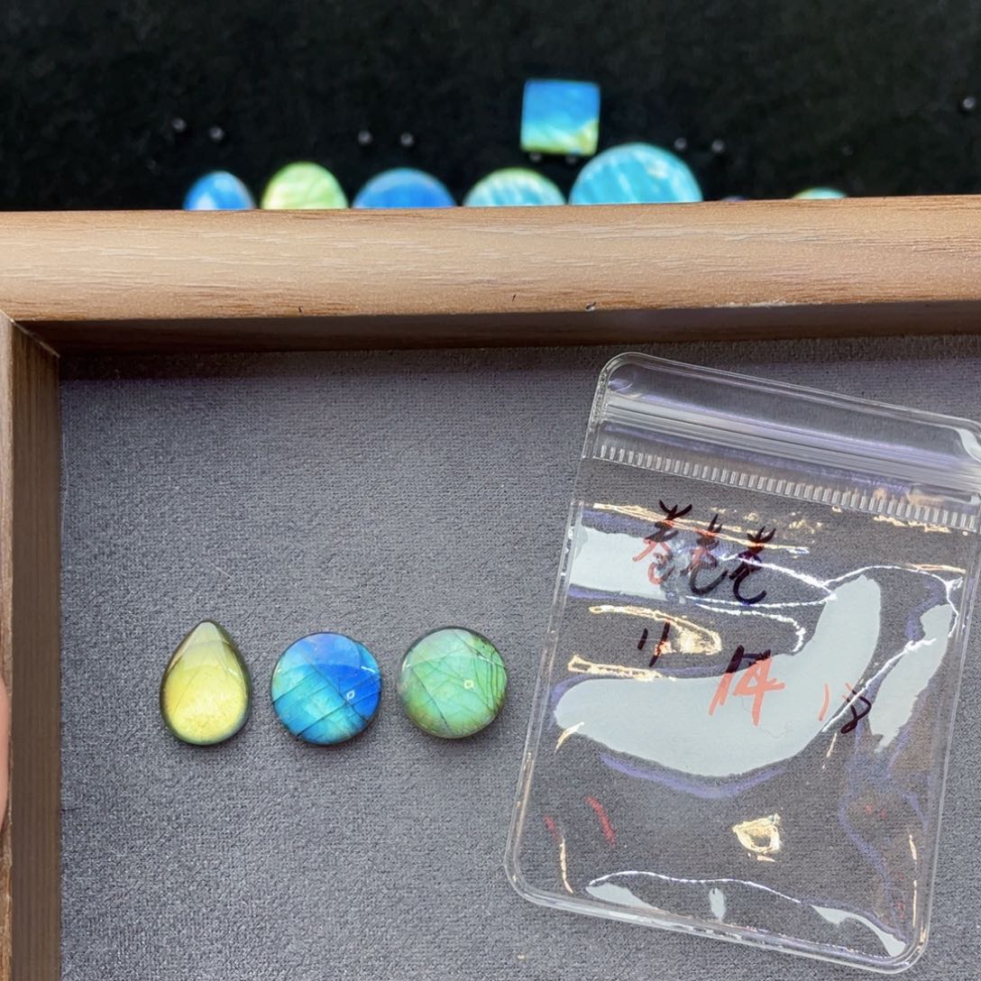 未镶嵌珠宝半成品水晶卷*卷