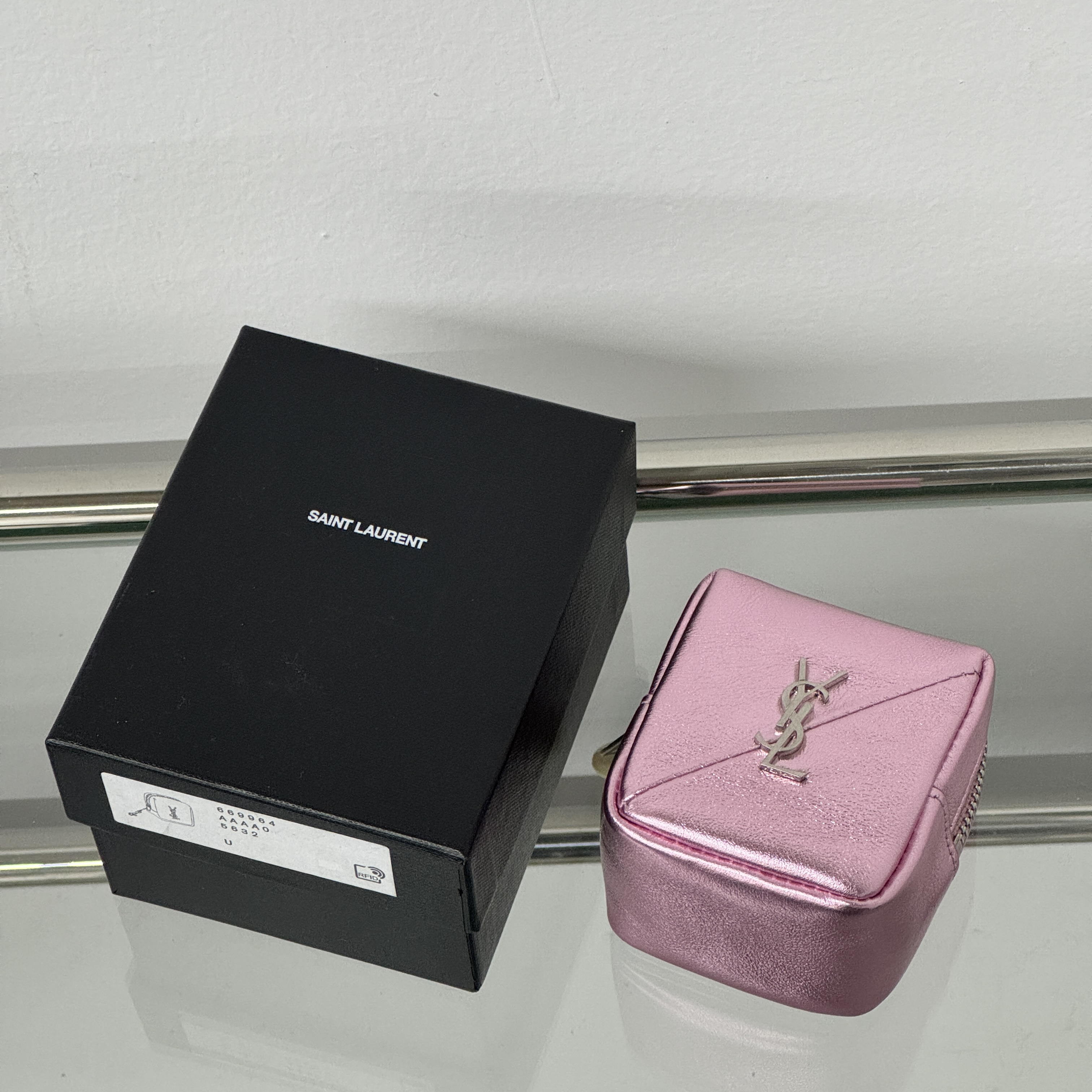 99新 YSL/圣罗兰 chillvTg /零钱包