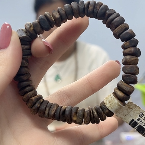 沉香碎屑沉香棋楠虫漏随形单圈1.0/12克+多样性发一