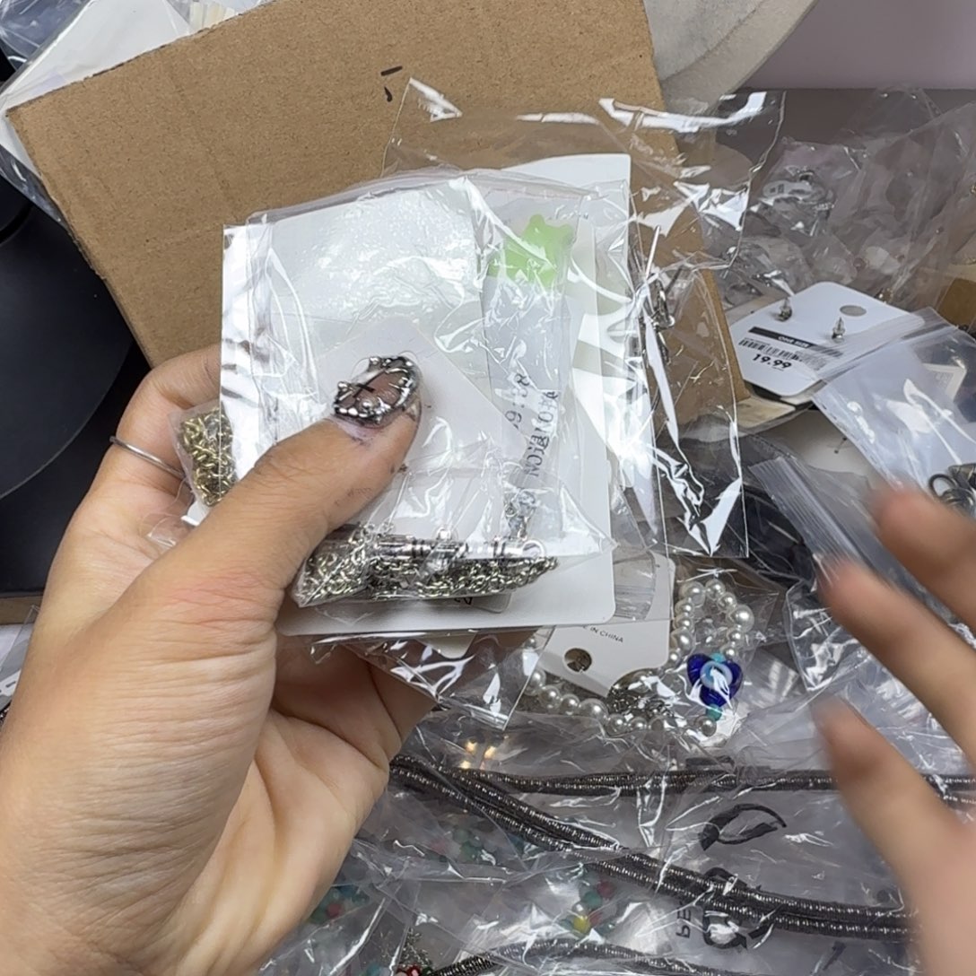 琉璃钛钢合金哈哈哈