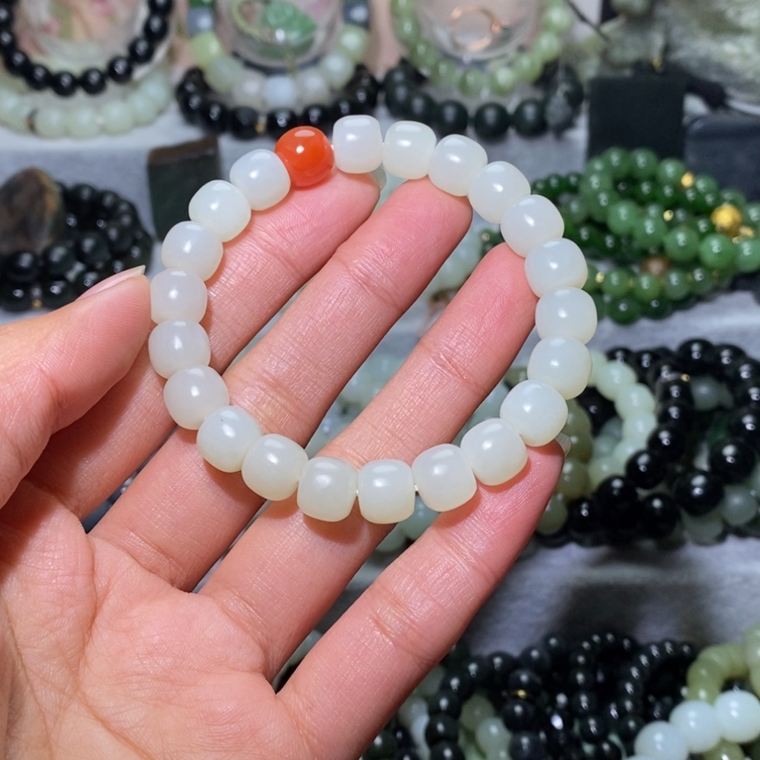 和田玉未镶嵌手链