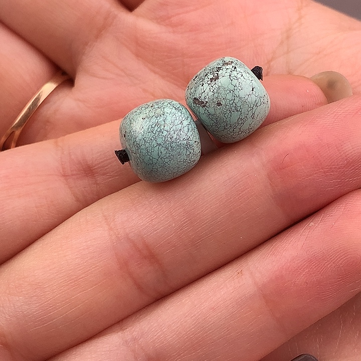 绿松石未镶嵌原矿