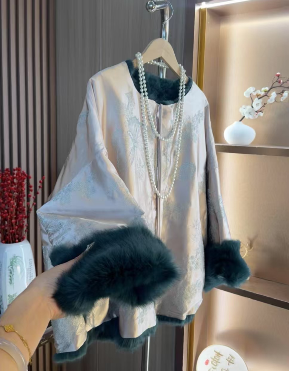 【翠裘】新款新中式国风重工刺绣两面穿外套上衣  2024D1837-大喜