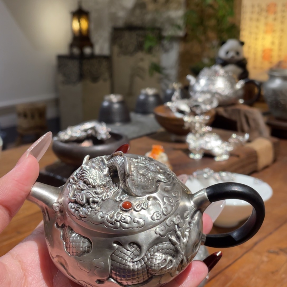 吉*哥顺丰快递包邮茶空间