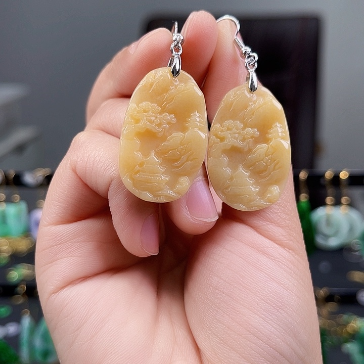 翡翠耳饰未镶嵌饰品