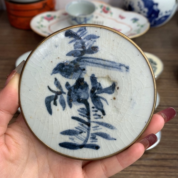 壶承现代纯手工的工艺品