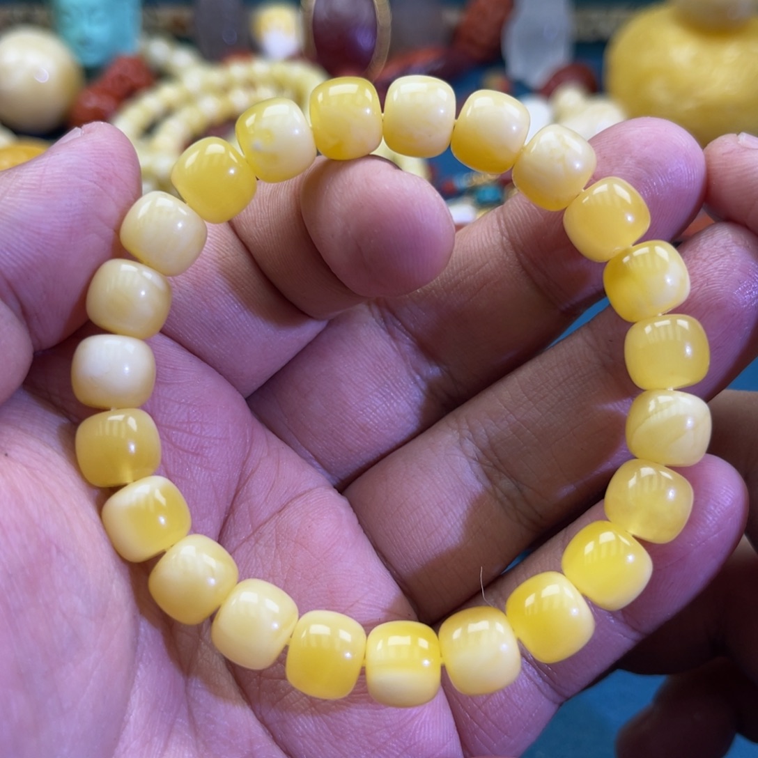 琥珀未镶嵌珠宝奇石78