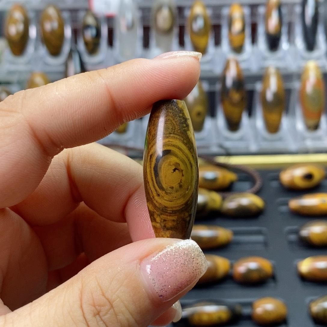 玛瑙/玉髓颈饰合金