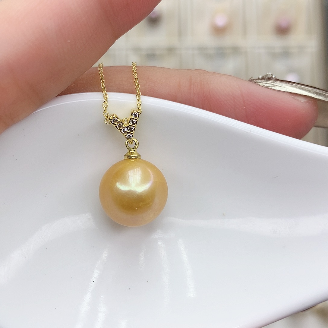 淡水珍珠颈饰合金