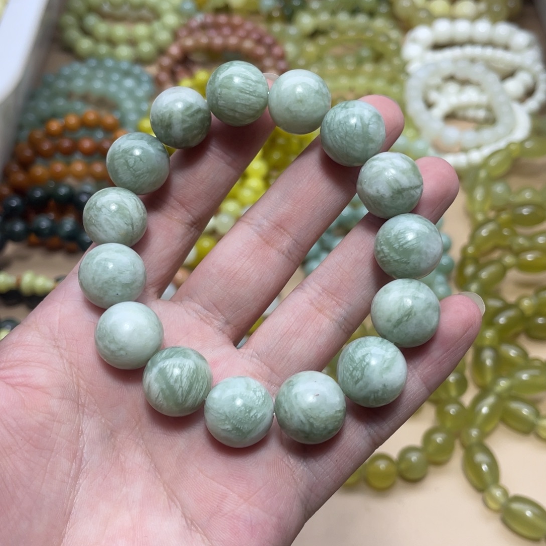 蛇纹石玉未镶嵌手链