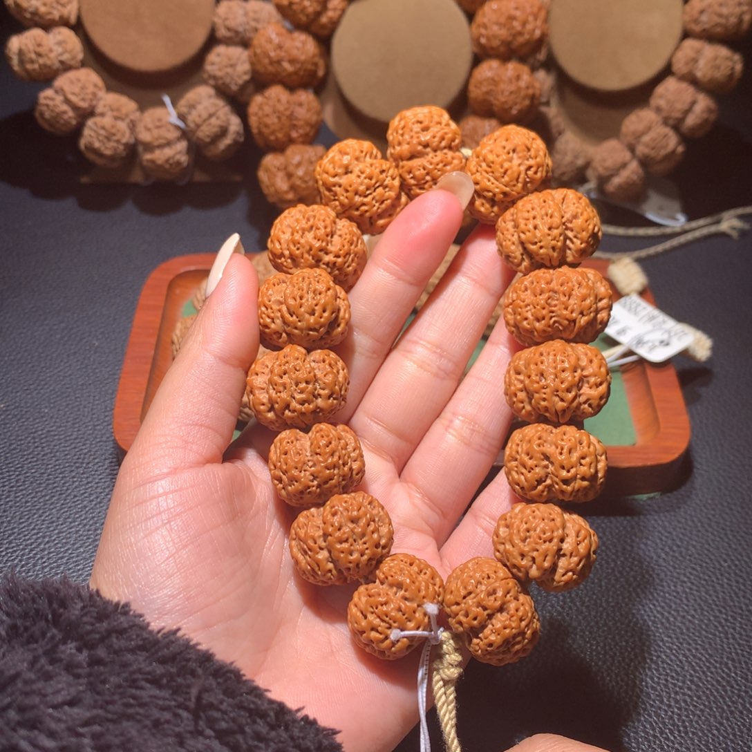 手串金刚菩提24尺寸五面龙