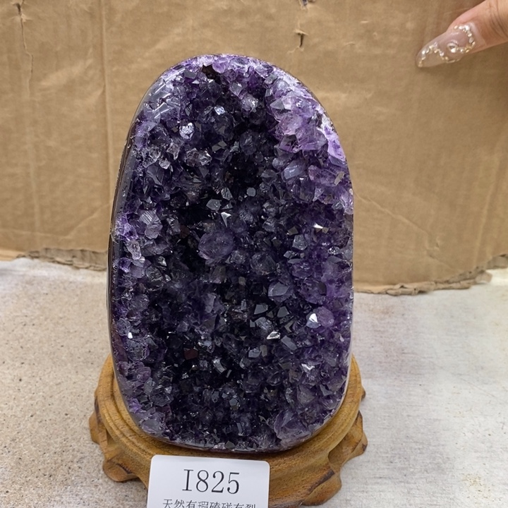 水晶大型摆件（非配饰）未镶嵌