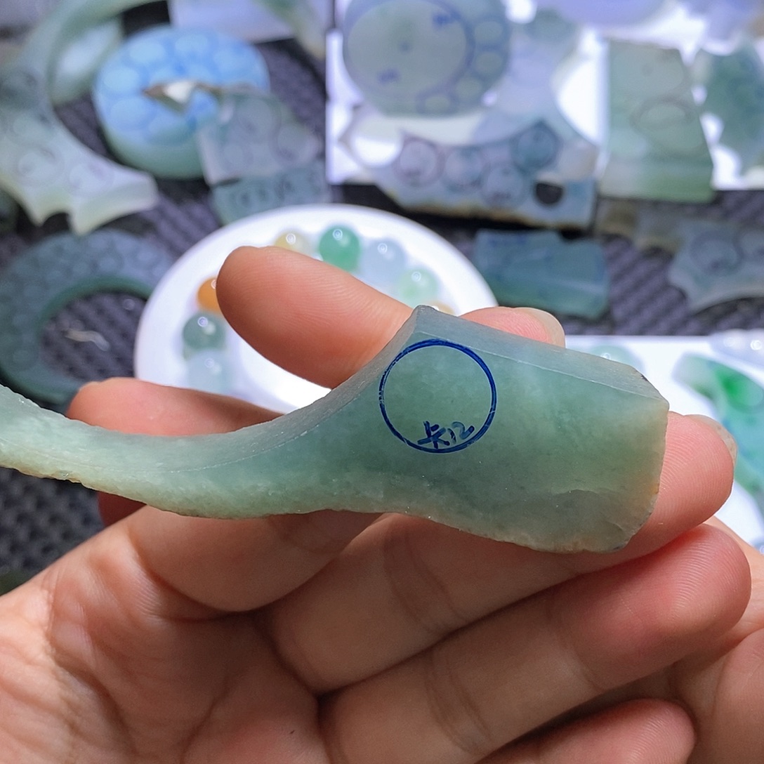 定制翡翠未镶嵌福利福利