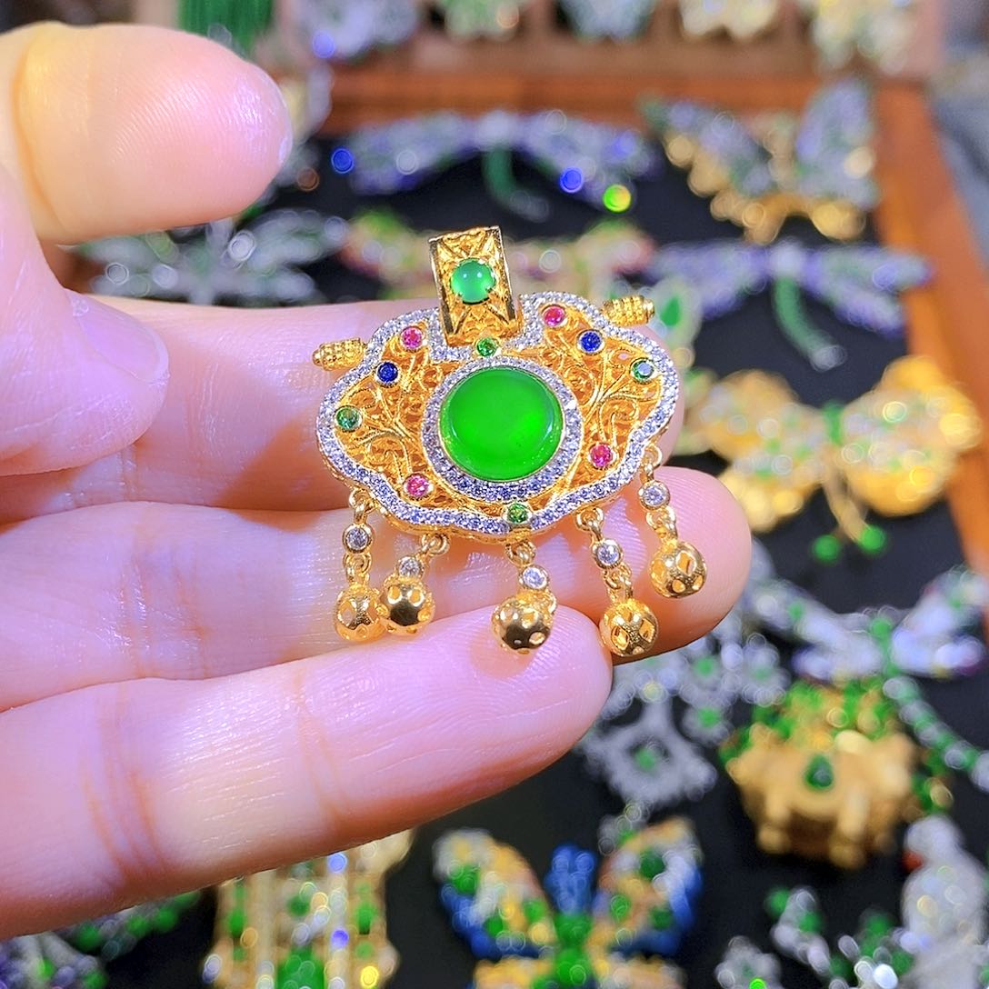 吊坠(不含链)银S925镶嵌翡翠