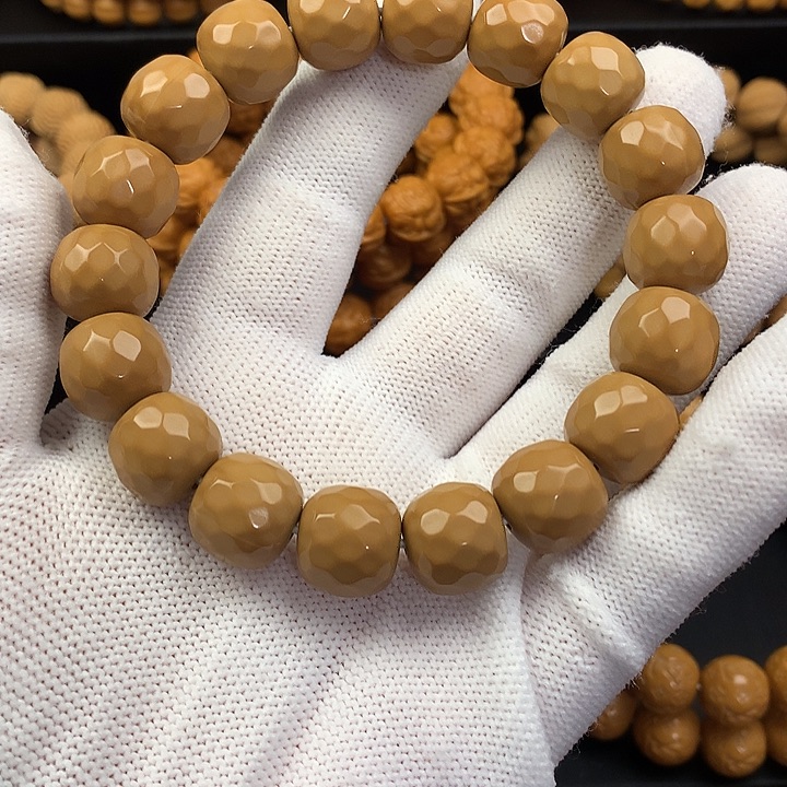 猴头核桃手串猴头