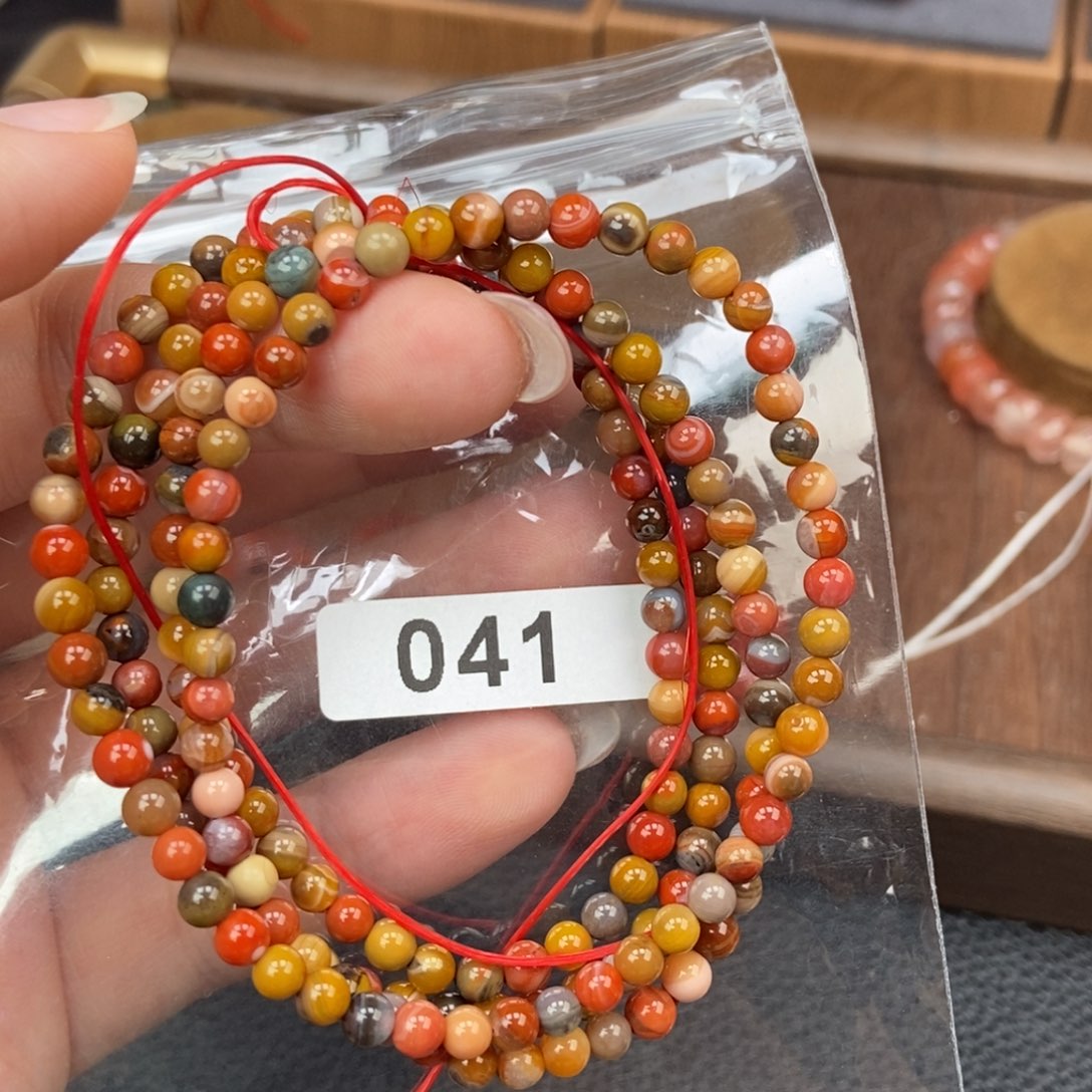 南红玛瑙未镶嵌手链卡4.3