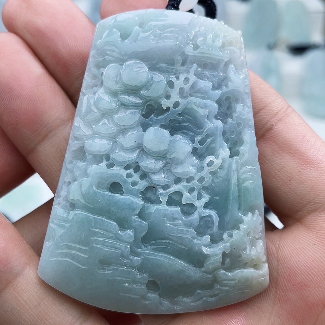 颈饰未镶嵌翡翠翡翠