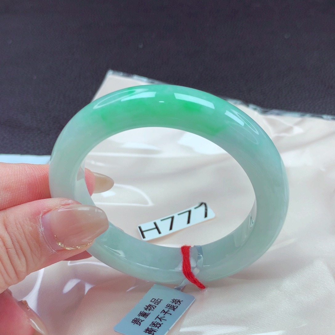 翡翠未镶嵌手镯手镯88
