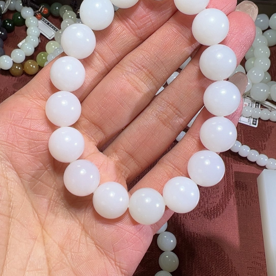 和田玉手链未镶嵌老*