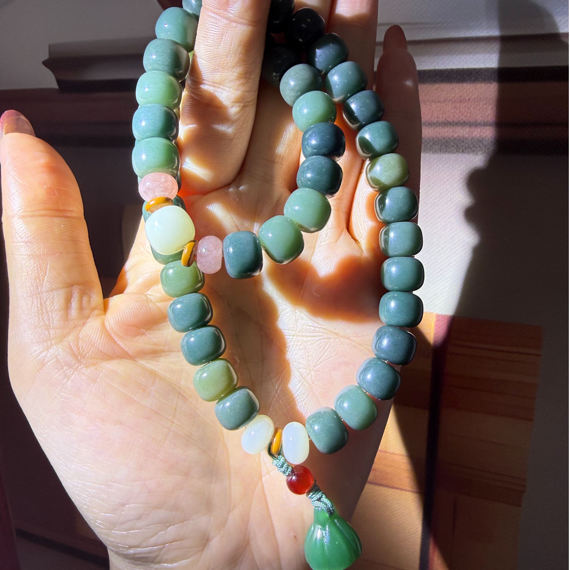 J0241精品手串无礼盒