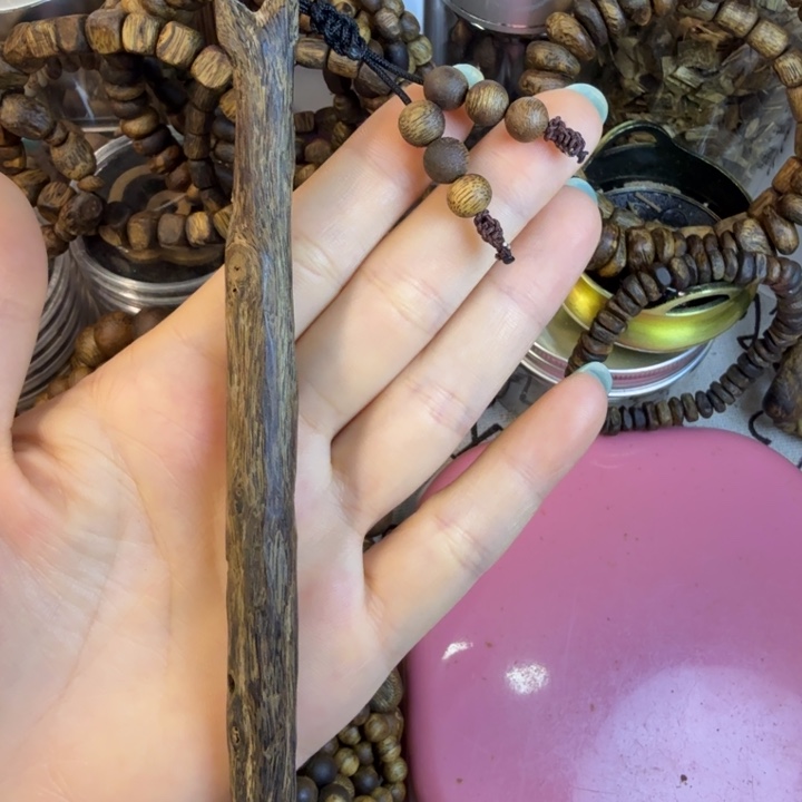 ****。沉香沉香碎屑莺歌绿奇楠虫漏