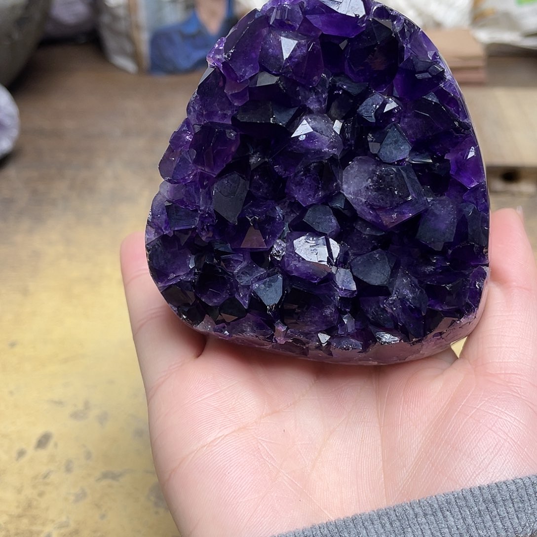 大型摆件（非配饰）未镶嵌紫晶