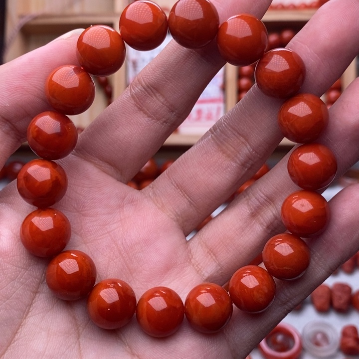 南红玛瑙配饰未镶嵌