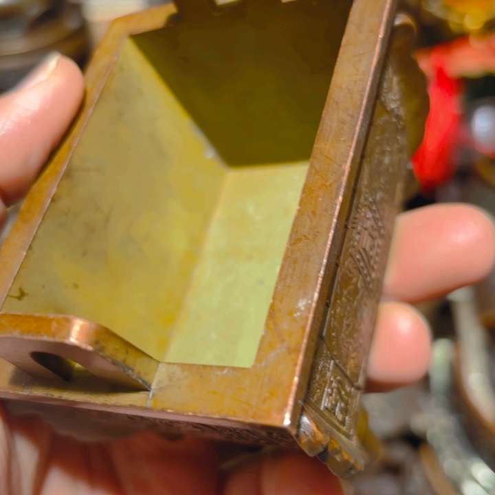 铜的。全清了。一件不留！不磨叽