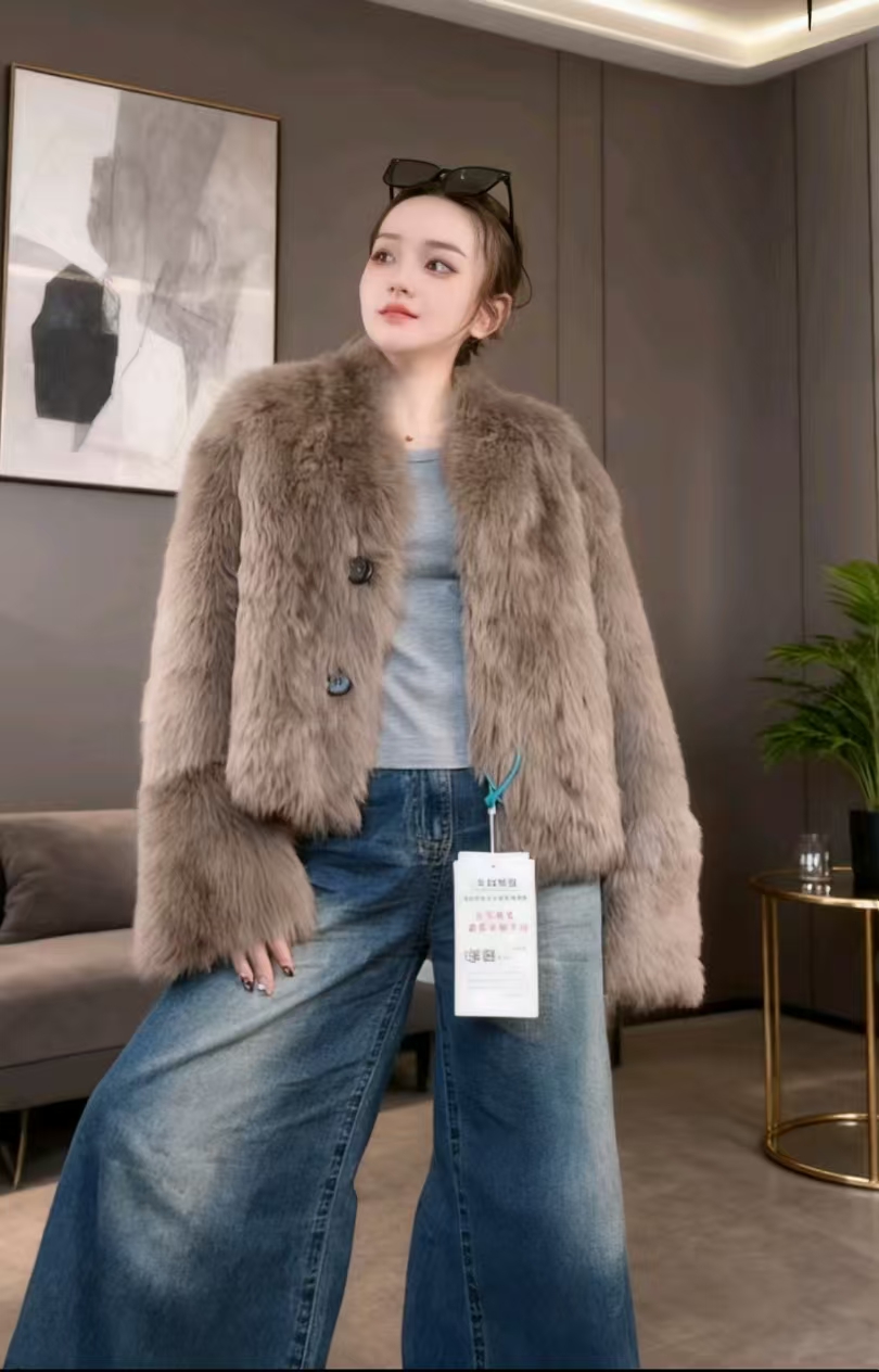 托斯卡纳  进口羊皮毛一体极简轻奢 