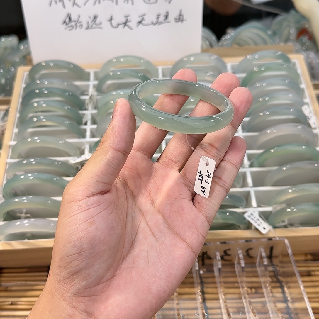 手镯玛瑙/玉髓未镶嵌圈口54.3