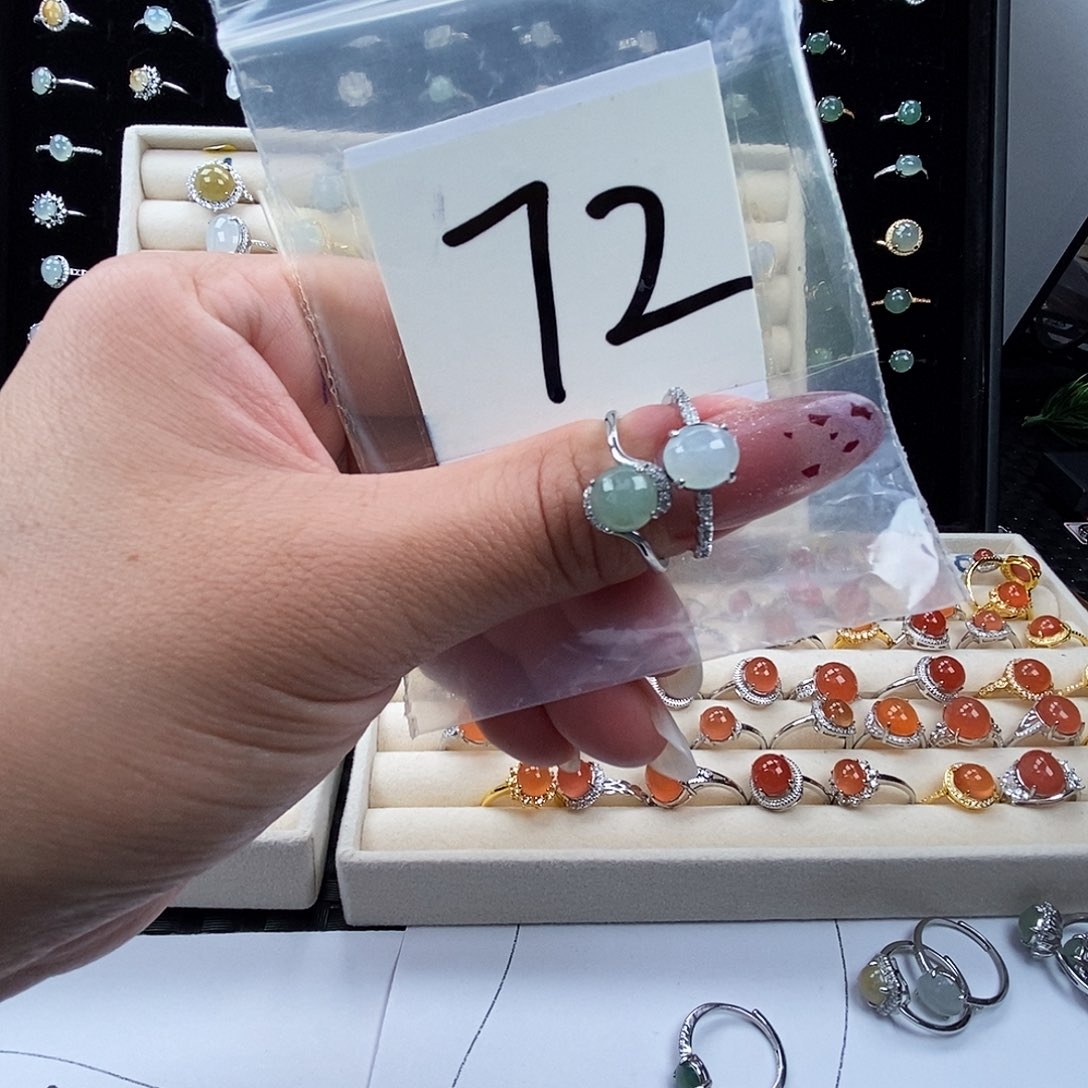 翡翠未镶嵌戒指缅甸