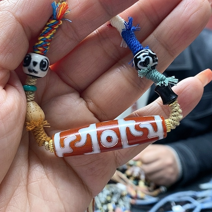 玛瑙/玉髓颈饰合金