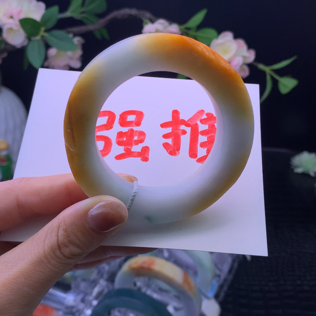 定制翡翠未镶嵌手镯48/56