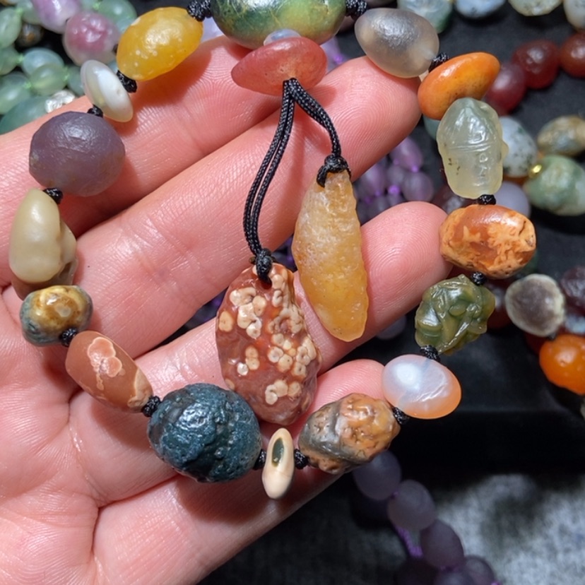 【闪购商品】玛瑙/玉髓项圈合金浪*