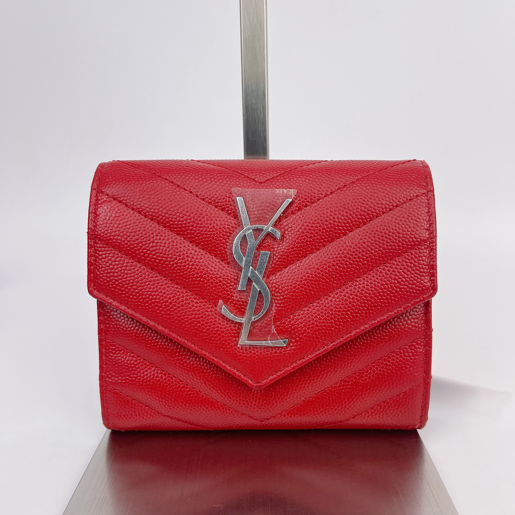 95新 YSL/圣罗兰 圣罗兰红色牛皮小钱包底长12cm N316
