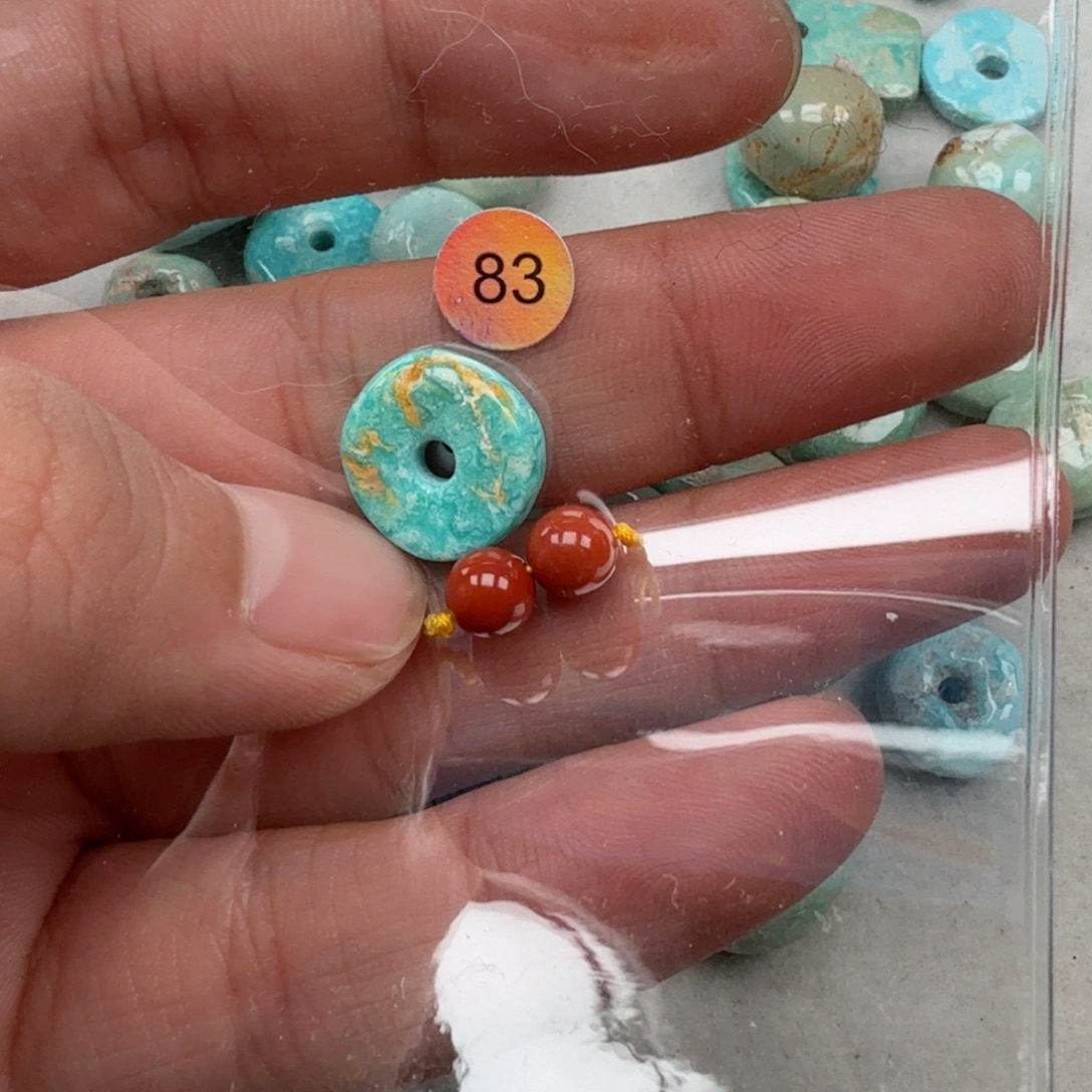 南红玛瑙未镶嵌珠宝奇石