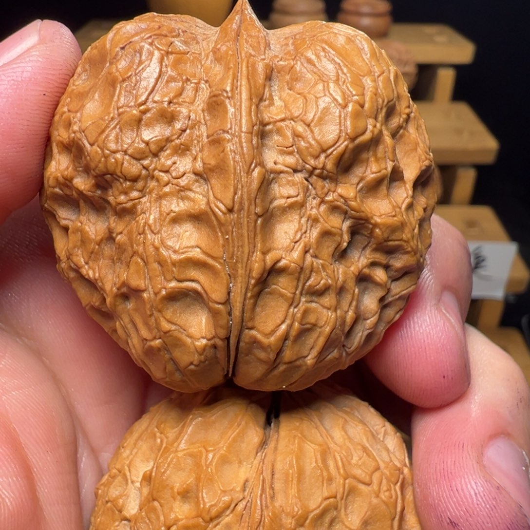 文玩核桃吊坠桃心元宝45mm