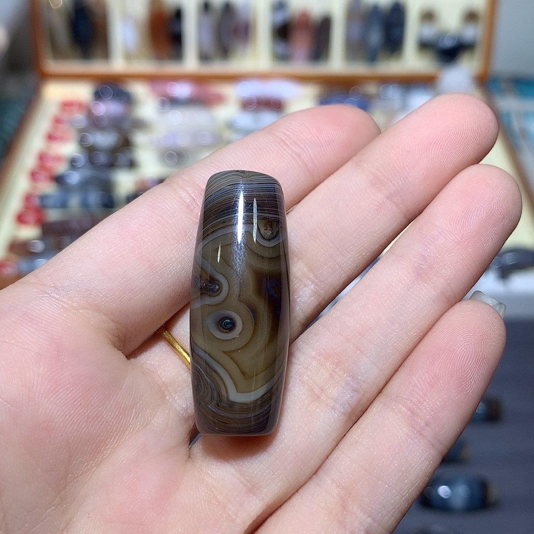 云***阁玛瑙/玉髓未镶嵌颈饰