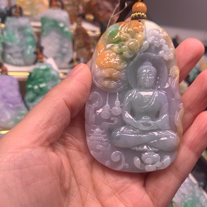 颈饰未镶嵌翡翠九*吊坠
