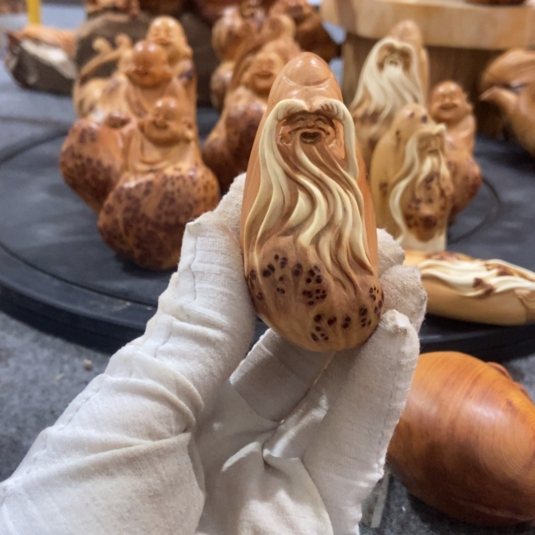 柏木（崖柏）留疤寿星