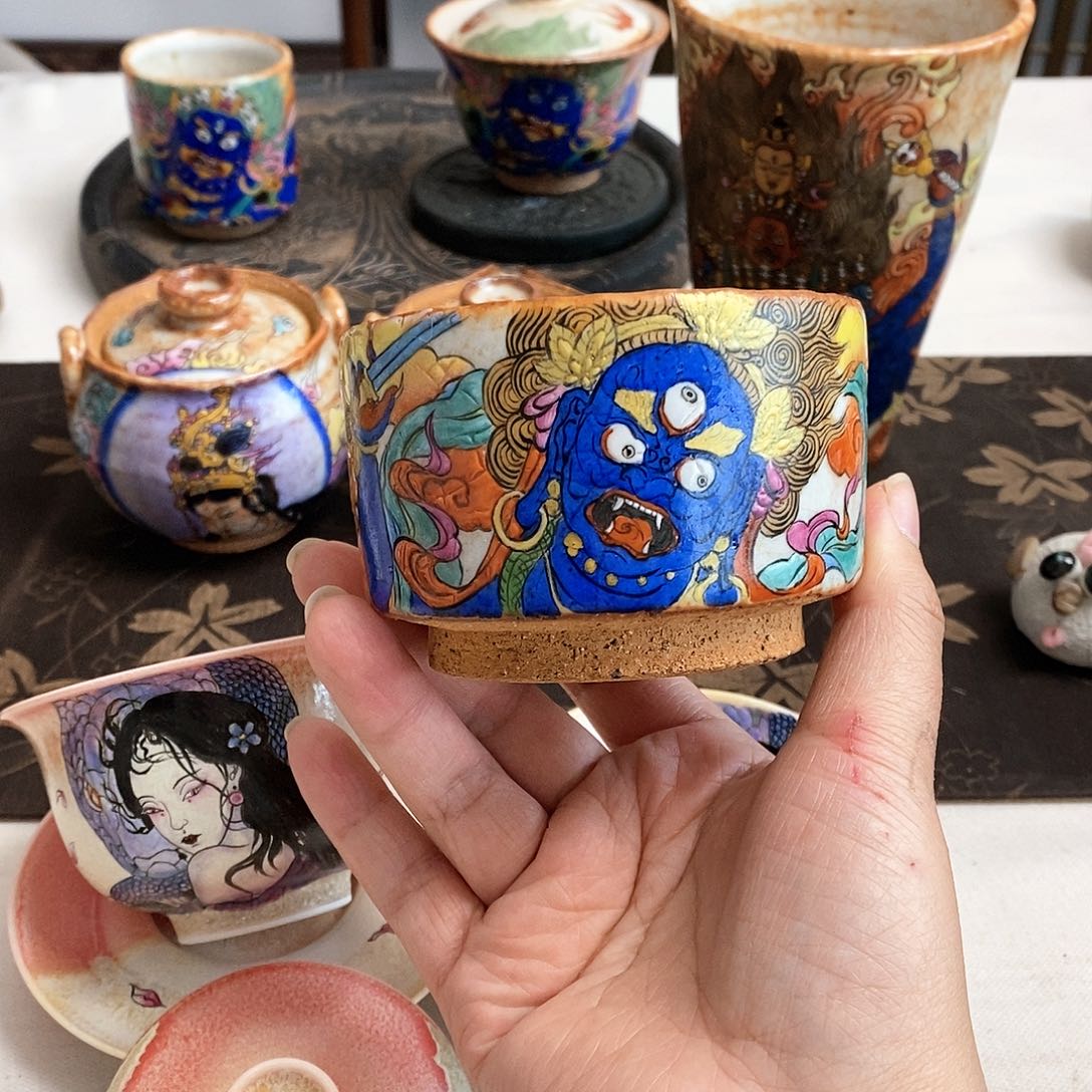 手工手绘唐卡不动明王茶杯