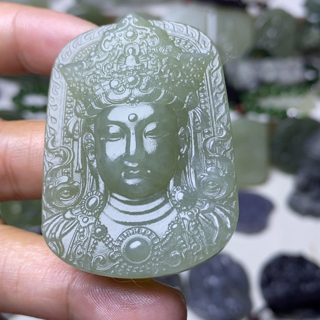 和田玉未镶嵌颈饰