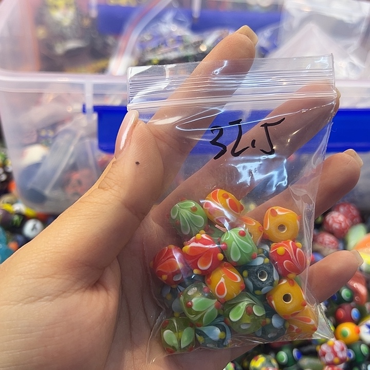 颈饰琉璃琉璃凤尾