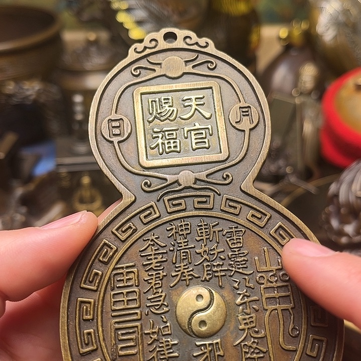 精美铜器批发档口