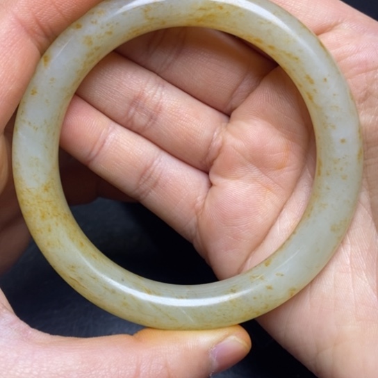 和田玉（糖玉）挂件未镶嵌，