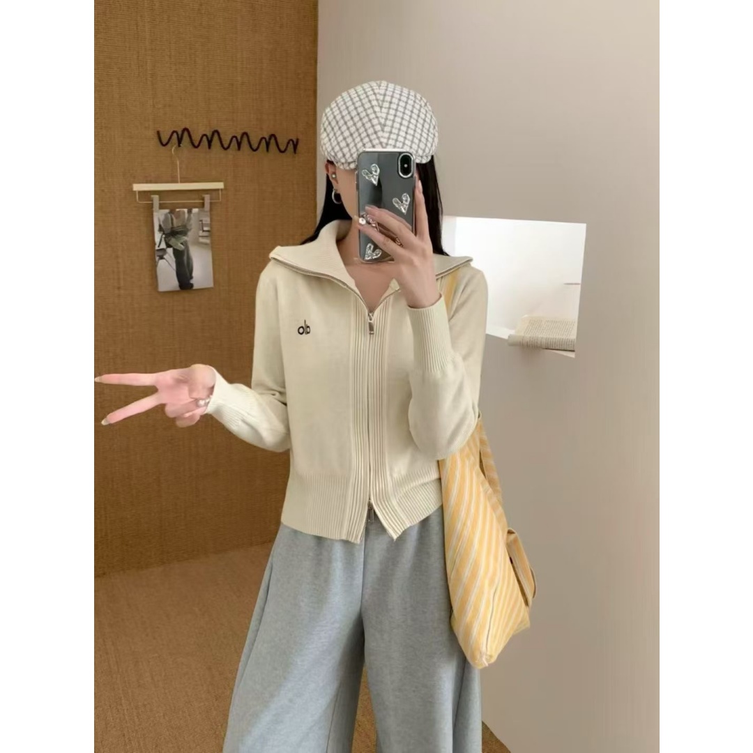 拉夏贝尔小香风翻领拉链针织开衫女2025秋季新款宽松百搭长袖上衣