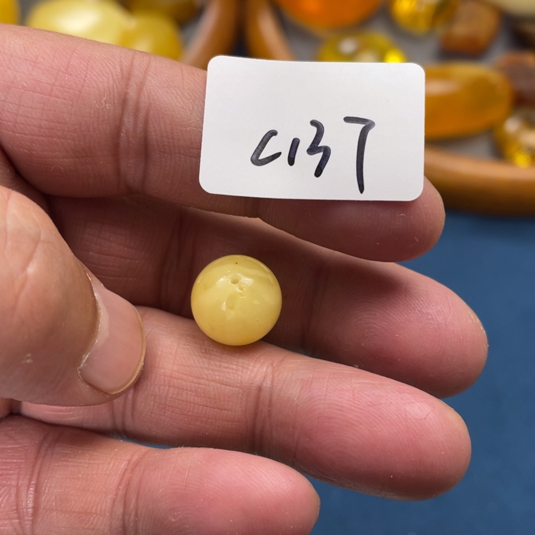 手链琥珀未镶嵌多样性发，发其中一件