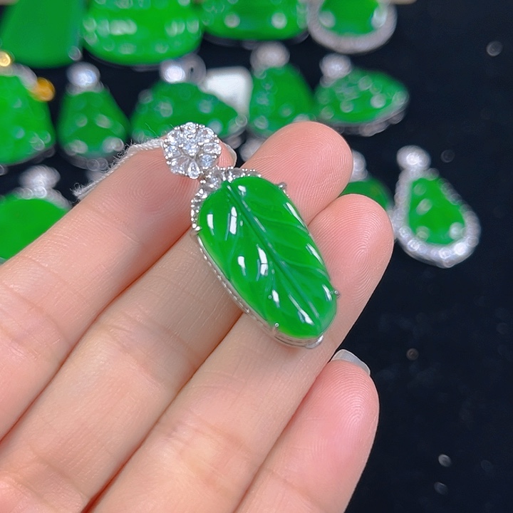 翡翠银S925镶嵌吊坠(不含链)